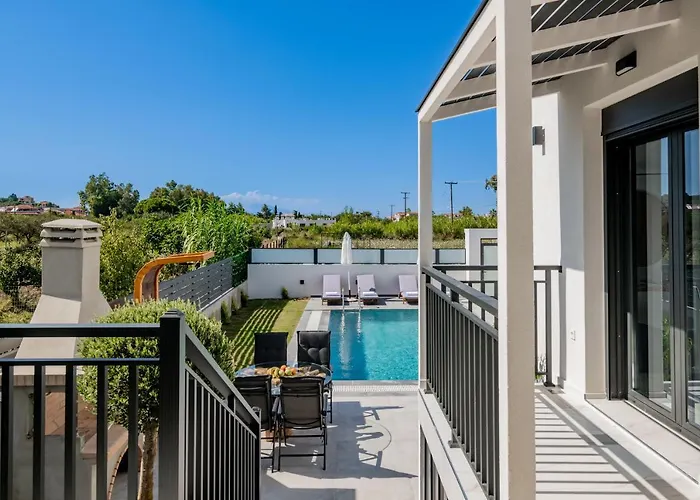 Eagle\'S Nest - Adjoining Villas!