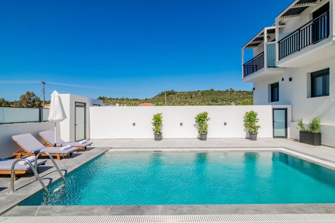 Eagle's Nest - Adjoining Villas! Villa *