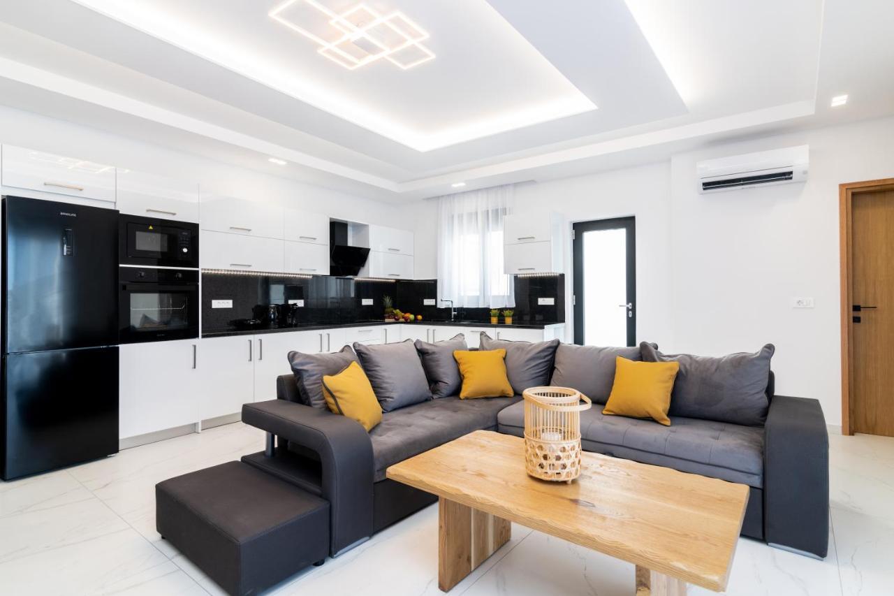 Eagle's Nest - Adjoining Villas! Villa *